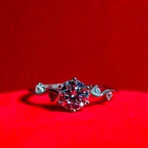 Sortija Modelo "RoyalBloom"