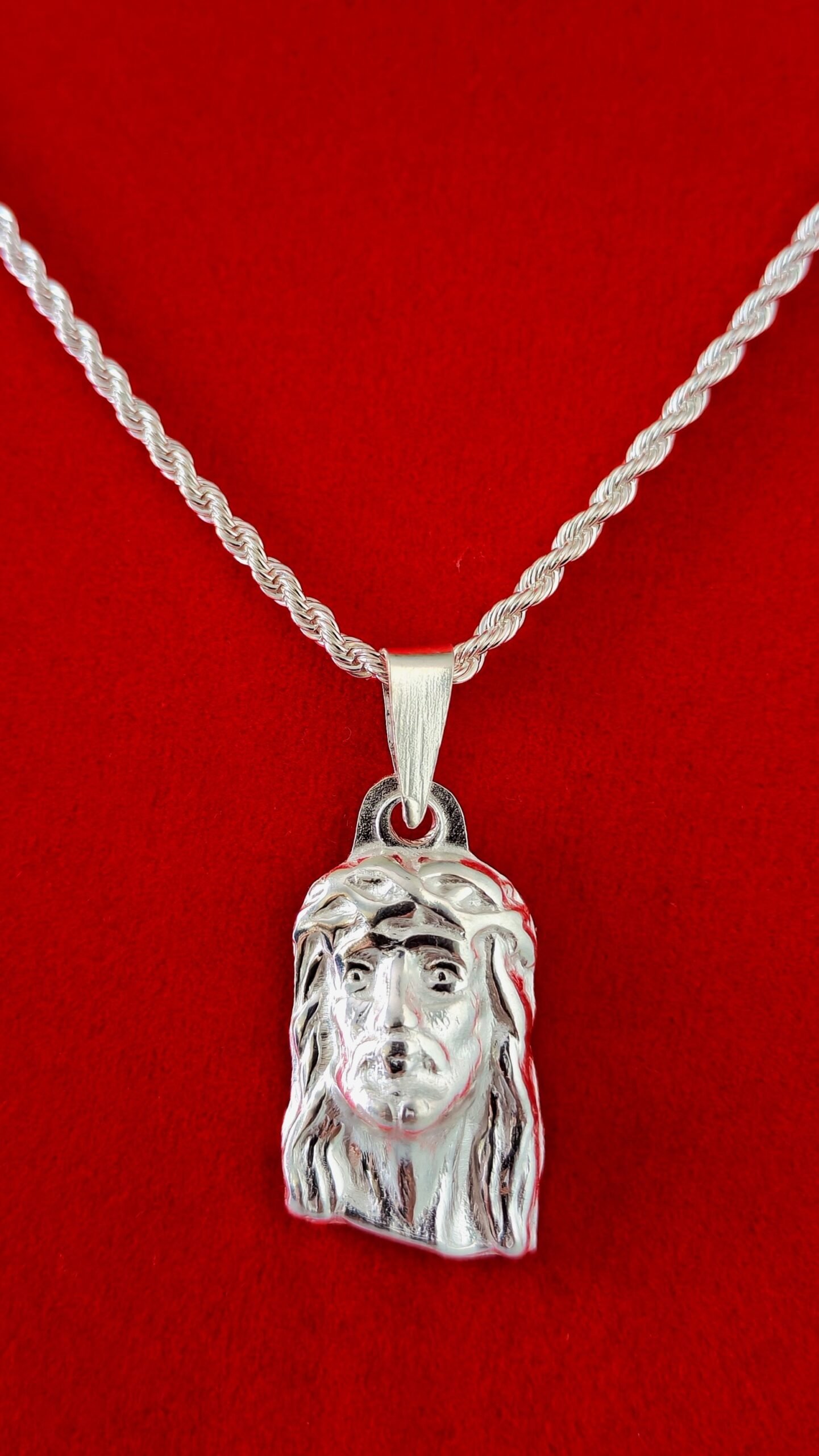 Conjunto Tourbillon + Dije de Cristo - Imagen 3
