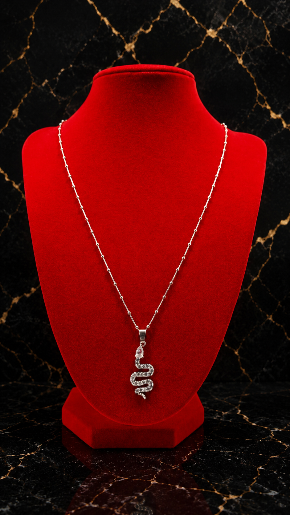 Conjunto Modelo Box + Dije de Serpiente